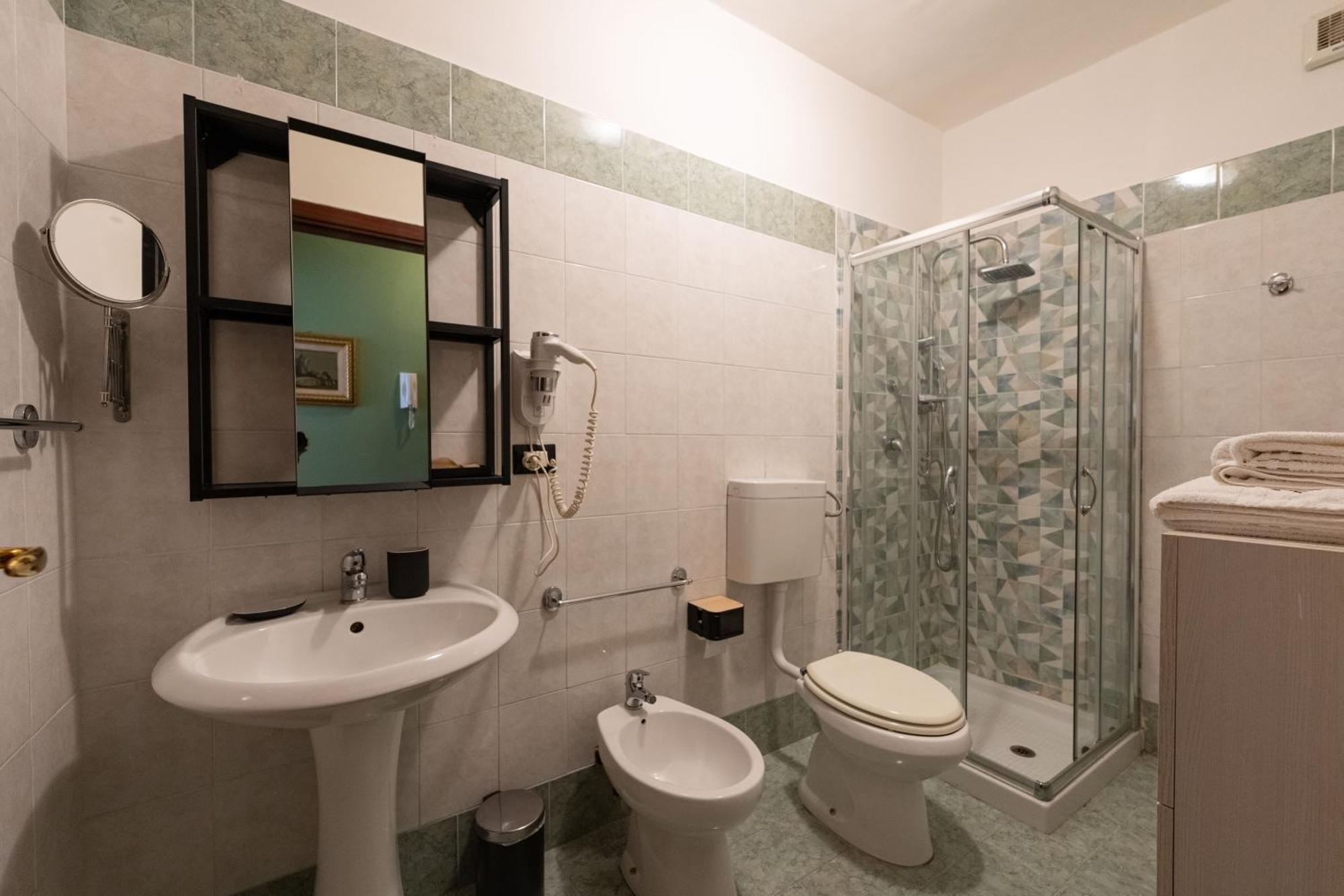 Kalamarina Rooms Palermo Eksteriør bilde